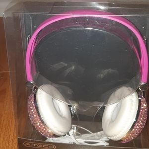 2 pairs of sequin headphones